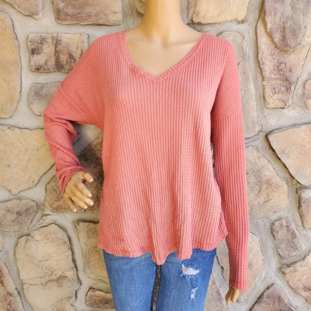 WILD FABLE | Long Sleeve V-neck Waffle Knit Sweater - Picture 1 of 8